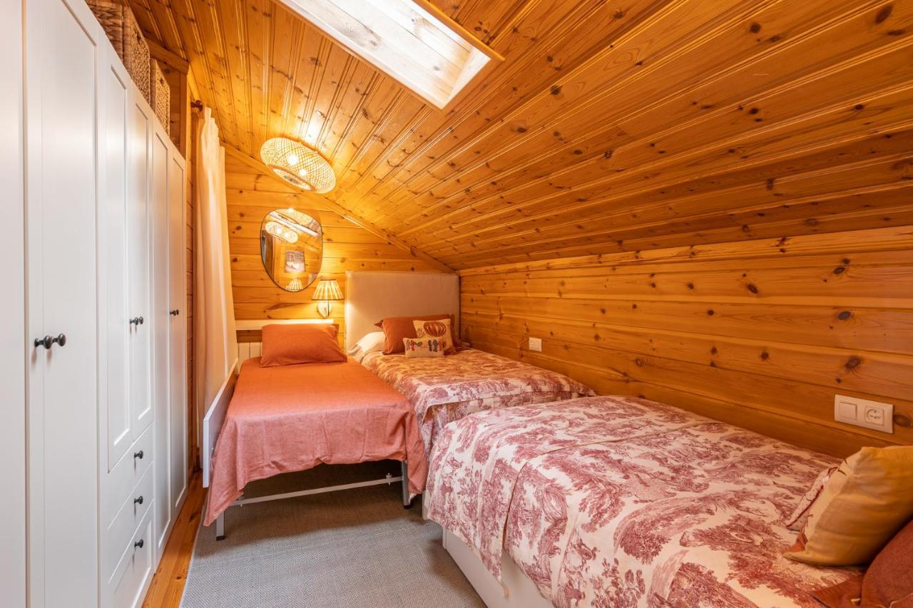 Espléndida cabaña de madera frente al río Ter Camprodon Extérieur photo